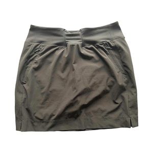 Athleta Soho Skort Womens Size 6 Skirt Athletic Pull On Stretch Zip Pockets Gray